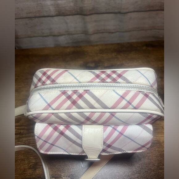 Burberry Blue Label- Nova Check Crossbody/Camera Bag - Picture 4 of 9